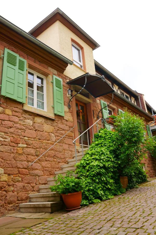 Gaestehaus Zum Weinbauer Родт-под-Ритбургом Экстерьер фото